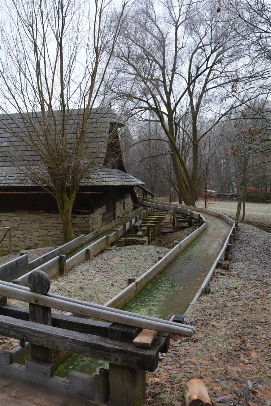 Auf Entdeckungstour zwischen Schloss, Schuhmuseum und Sliwowitz