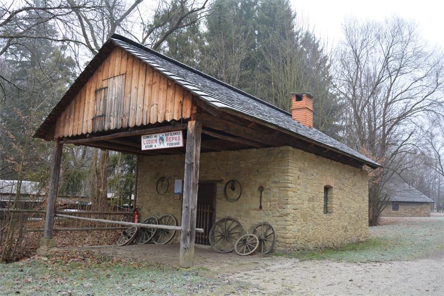 Auf Entdeckungstour zwischen Schloss, Schuhmuseum und Sliwowitz