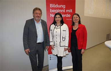 Freuten sich über viele Gäste: Bildungsdirektor Alfred Lehner, Ilkay Idiskut (Lehrerin aus dem Dokumentarfilm) und Rektorin der PPH Burgenland Sabine Weisz (v.l.).