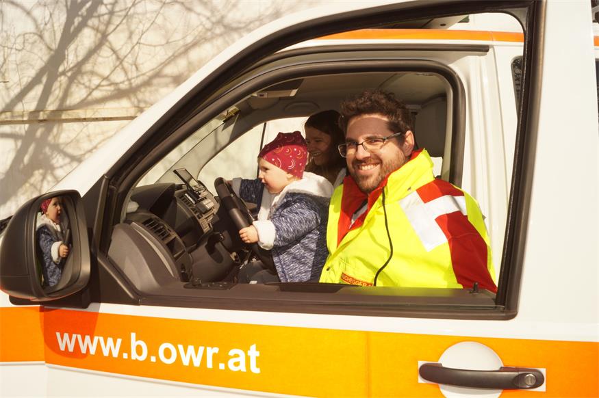 Blaulichttag begeisterte Groß und Klein in Pöttsching