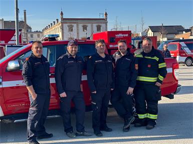 Fünf Feuerwehrmänner aus dem Bezirk Mattersburg waren bei der Fortbildung am Truppenübungsplatz Bruckneudorf dabei.