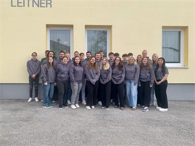 Für Dominik Morth (r.h.) war es der letzte Sautanz als Obmann. Denn bei der Generalversammlung am Sonntag wurde Johannes Winhofer zum neuen Chef ernannt.