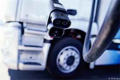 Für die Umstellung von Diesel- auf Elektro-Lkw