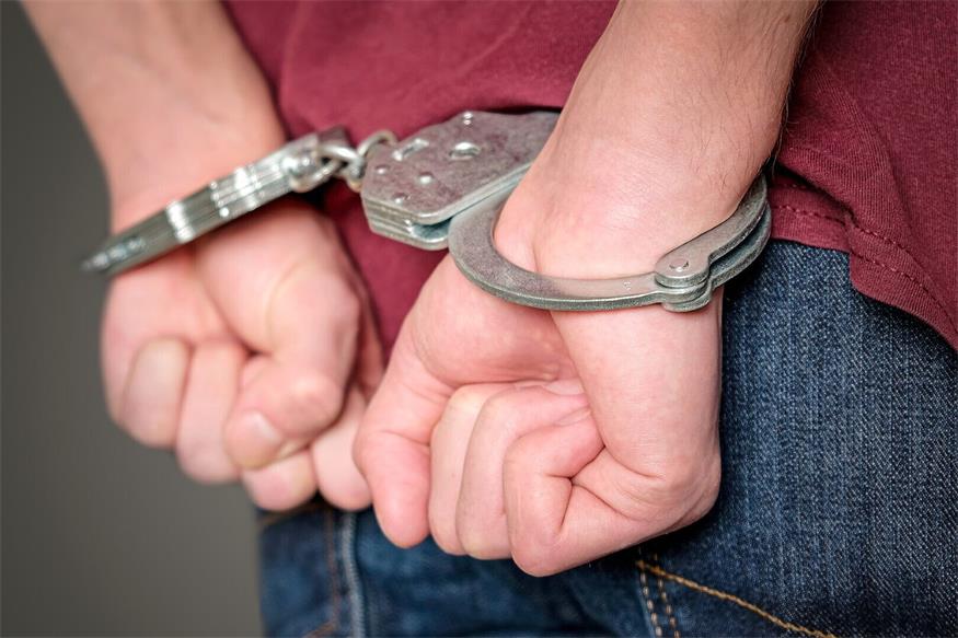 Für einen 35-Jährigen klickten die Handschellen.