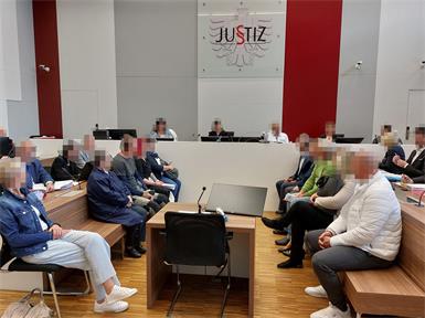 Für sieben der elf Angeklagten endete der Betrugsprozess mit einer Diversion.