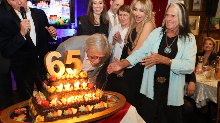 Bühnenbildner-Genie Manfred Waba feierte 65-er im „Marchfelderhof“