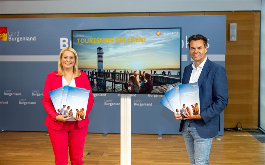 Gemeinsame Initiative. Bildungslandesrätin Daniela Winkler und Burgenland-Tourismus-Geschäftsführer Didi Tunkel.