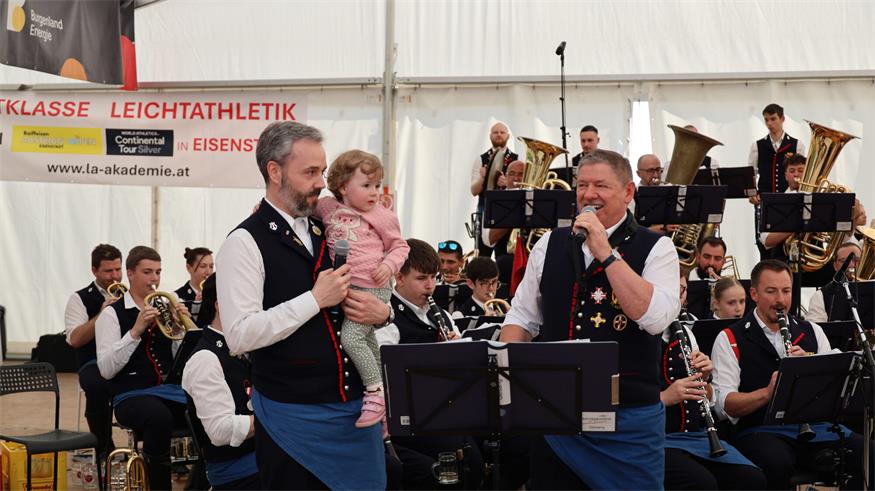 Feiern ohne Ende am Georgi-Kirtag