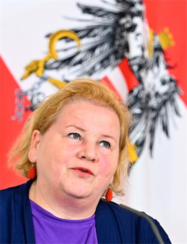 Gesundheitsministerin Korinna Schumann (SPÖ)