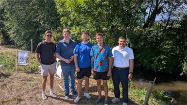 Gregor Presich, Landesobmann Daniel Heintz, Tobias Kos, Ortsobmann Christopher Schwarz und Bezirksobmann Wolf Steinhäusl.