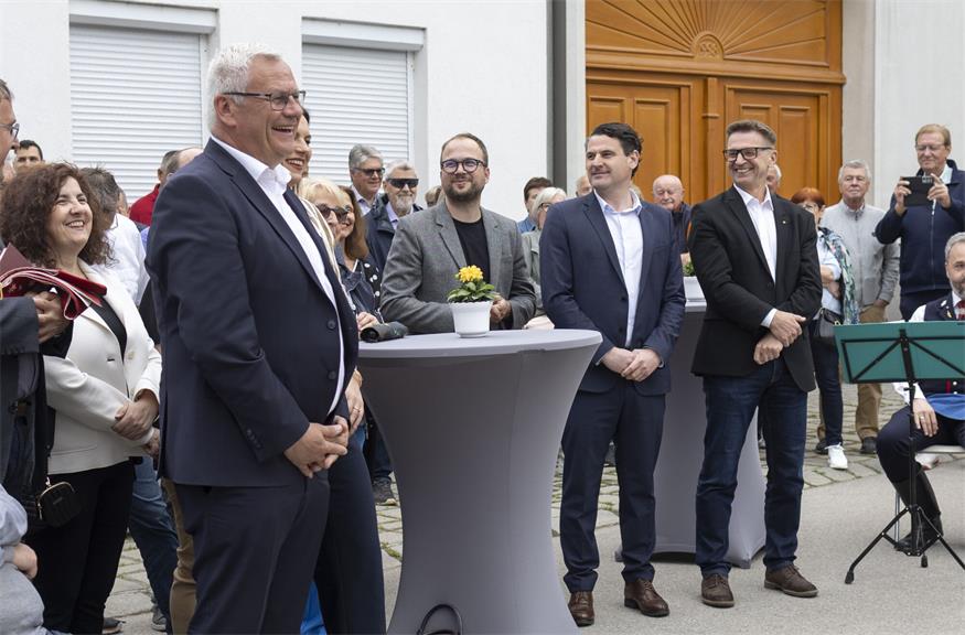 Georgizentrum eröffnet: Ehrung für Adelheid Hahnekamp