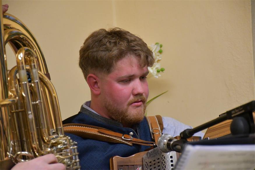 Musikantenstammtisch: „Schwanzlmusi“ spielte auf