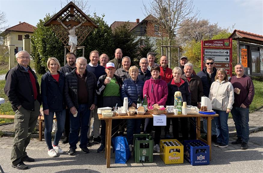 Gute Stimmung bei der Station Deutscheck vom Grätzltreff in Mühlgraben.