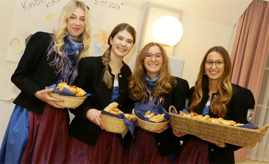 Hannah Rohr, Isabella Rudzki, Miriam Gruber und Julia Braun. 