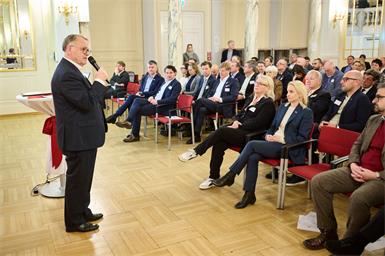 Hans Niessl beim Neujahrsempfang von Sport Austria.