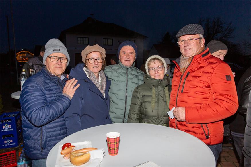 Weihnachtskrippe feierlich eröffnet