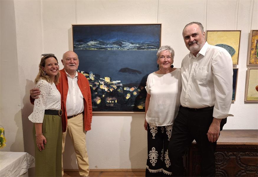 Harro Pirch mit Tochter Constanze, Gattin Eva und Landeshauptmann Hans Peter Doskozil bei den 55. Rabnitztaler Malerwochen.