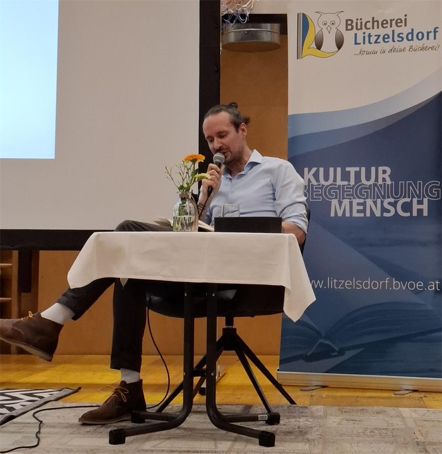 Bücherei Litzelsdorf: Gute Erinnerungen und viel Humor zum Jubiläum