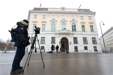 Im Bundeskanzleramt fiel die ÖVP-Entscheidung - vorerst eine interimistische.