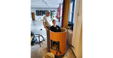 Im Ceramico Campus. Mila Dužik und Emma Schwarzbier.