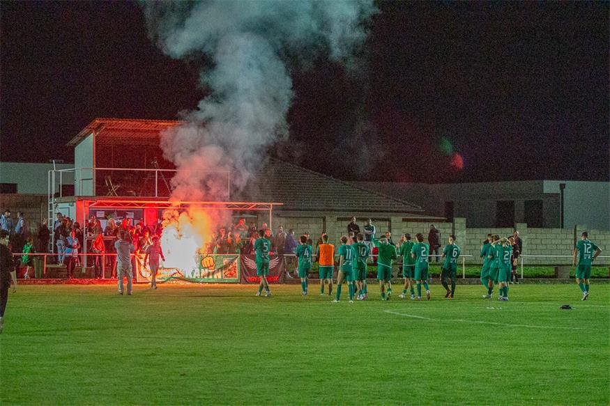 Im Herbst gab es in Klingenbach ein Fußball-Feuerwerk mit sechs Treffern, das Derby gegen Siegendorf endete mit einem 3:3 