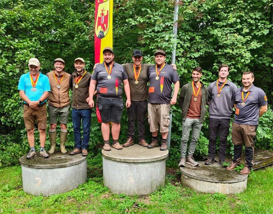 Im Mannschaftsbewerb konnte sich das Team aus Oberwart, bestehend aus Kai Graf (Oberwart), Jan Maitz (Deutsch Schützen) und Philipp Tripamer (Pinkafeld), gegen das Team aus Güssing und Jennersdorf durchsetzen. 