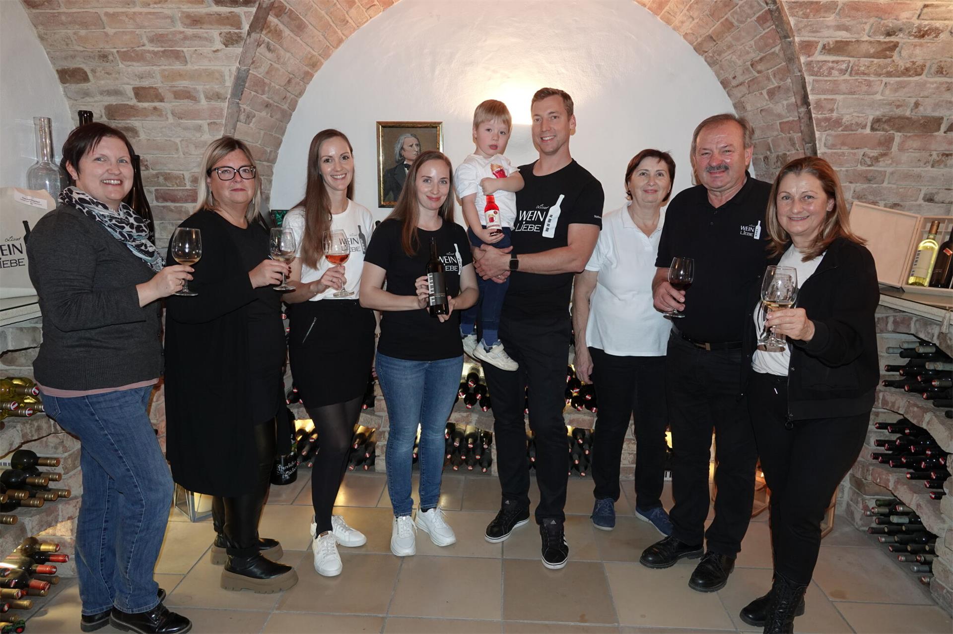 Weingut Schumitsch-Stocker öffnete die Kellertür in Raiding