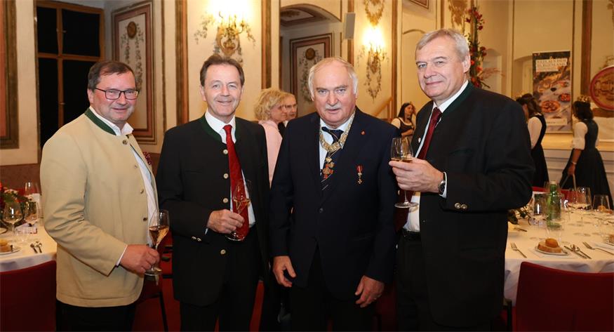 Weintaufe und Bacchuspreis im Schloss Esterhazy