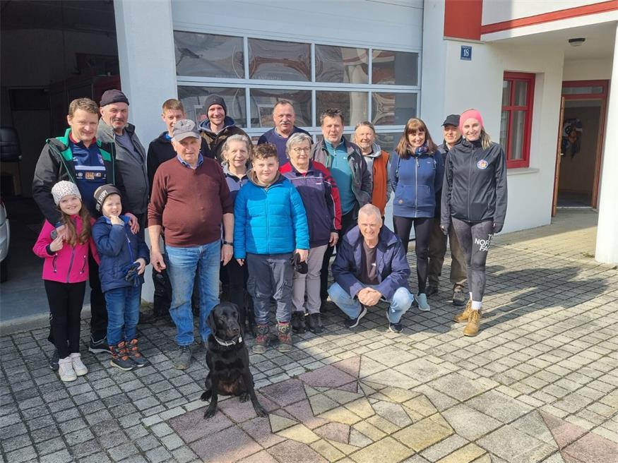 In Nebersdorf war auch Bürgermeister Martin Karall mit von der Partie.