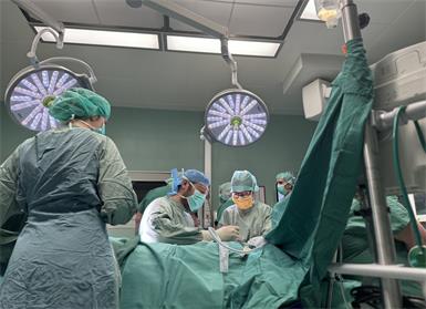 In burgenländischen Kliniken seien so viele Medizinerinnen und Medizinier wie noch nie beschäftigt.