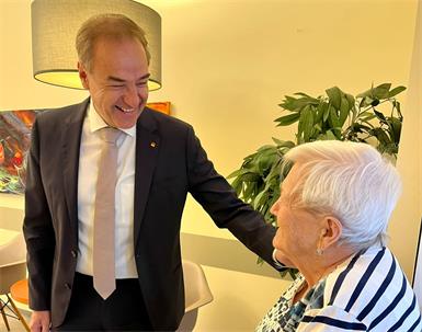 „Jede Burgenländerin und jeder Burgenländer, der Pflege und Betreuung benötigt, wird diese auch erhalten“, sagt Landesrat Leonhard Schneemann.