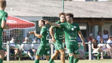 Jubel beim SK Pama nach dem 4:0 gegen Edelserpentin.