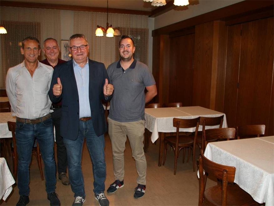 Jubel über eine Stimme Vorsprung gab es 2022 im Gasthaus Kulovits-Freislinger in Sankt Michael: Martin Omischl , Franz Eberhardt, Otto Horvath und Michael Eberhardt (v.l.).
