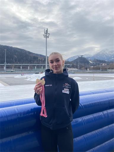 Kathi Mezgolits räumte in Innsbruck ab und war bei der Junioren-Meisterschaft eine Klasse für sich. 