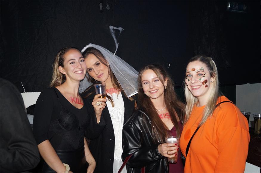 Gänsehaut und Partystimmung beim Halloween-Spektakel in Pöttsching