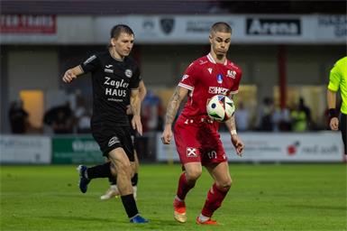 Kirilo Janyickij (l.) war Matchwinner beim 2:1-Heimsieg seiner Oberpullendorfer. 
