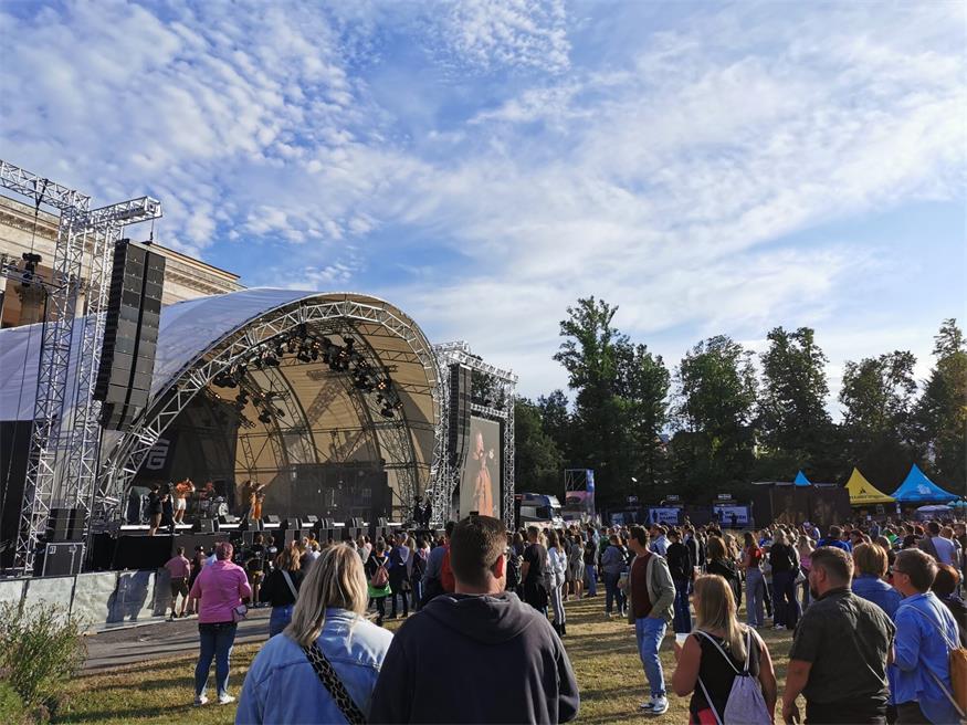 FäaschtBänkler spielten „Lieblingslieder“ im Schlosspark Eisenstadt