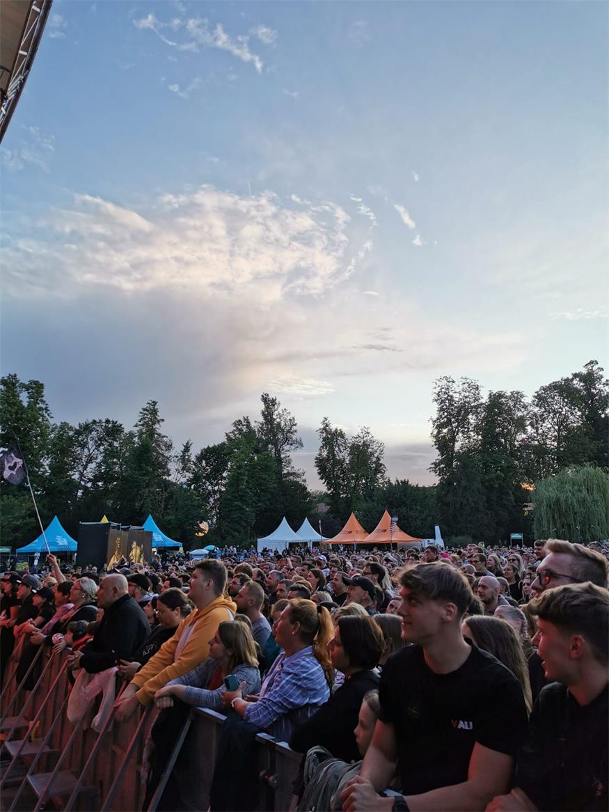 FäaschtBänkler spielten „Lieblingslieder“ im Schlosspark Eisenstadt