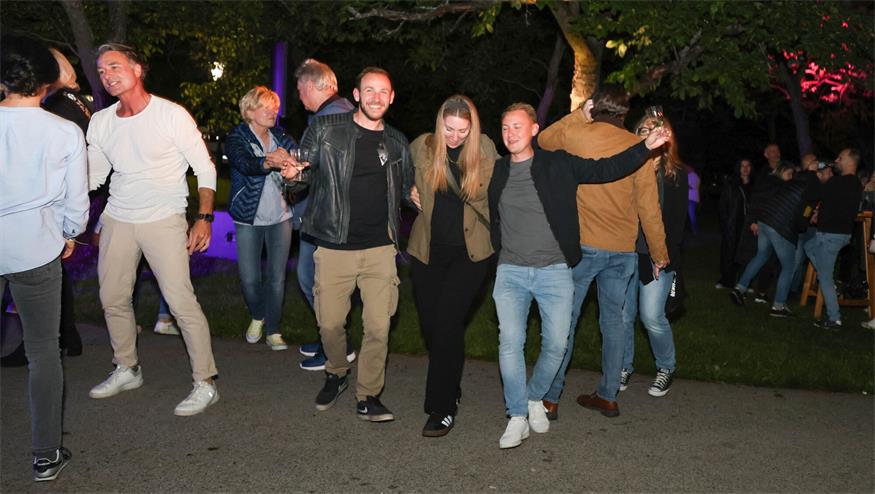 Partystimmung am Dorfanger Lorettos