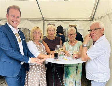 LAbg. Fabio Halb, Vizebgm. Claudia Supper, Andrea Burits, Rosina Hirczi und Franz Kloiber.
