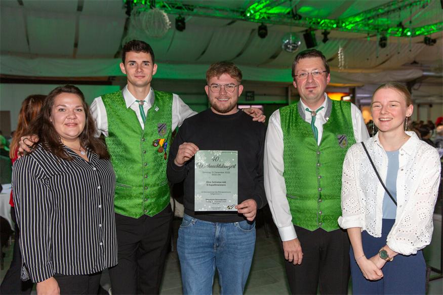 „Gans und Blasmusik“ begeistert erneut in der Gernot-Arena