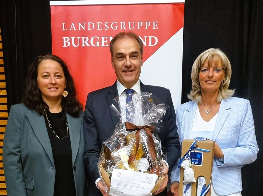 Landesgeschäftsführerin Judith Siber-Reiner, Obfrau Bürgermeisterin LAbg. Elisabeth Böhm und Landesrat Dr. Leonhard Schneemann