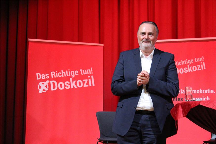 Landeshauptmann Hans Peter Doskozil. In den internen SPÖ-Wahlkampf ging er mit eigenem Slogan. Auch der Landespartei und dem Burgenland hat Doskozil in vielfacher Hinsicht seinen Stempel aufgedrückt.
