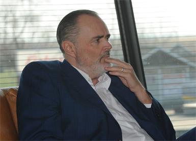 Landeshauptmann Hans Peter Doskozil bedankt sich für die Genesungswünsche und macht auch politiwsche Ansagen.