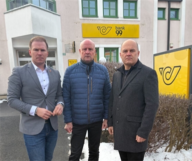 Landtagsabgeordneter Fabio Halb, Bürgermeister Reinhard Deutsch und Bundesrat Mario Trinkl sprachen schon vor Monaten von einer Schließung.