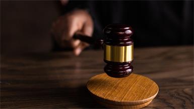 Laut Urteil des Landesverwaltungsgerichts Burgenland wurde die Beschwerde der Neudörfler Bau- und Siedlungsgesellschaft gegenüber der Marktgemeinde Neudörfl als unbegründet abgewiesen. Auch der Antrag auf Zuerkennung der aufschiebenden Wirkung sowie der Antrag auf Kostenersatz blieben erfolglos. Eine außerordentliche Revision an den Verwaltungsgerichtshof oder eine Beschwerde an den Verfassungsgerichtshof wurde von Seiten der NBSG nicht erhoben.