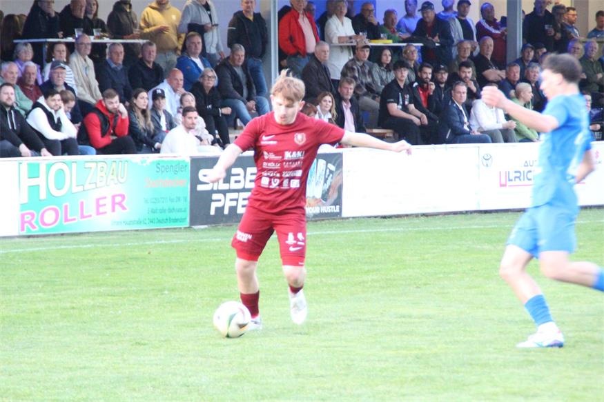 Die Leithaprodersdorfer Jungspunde hielten sich lang gut, verloren aber 0:2