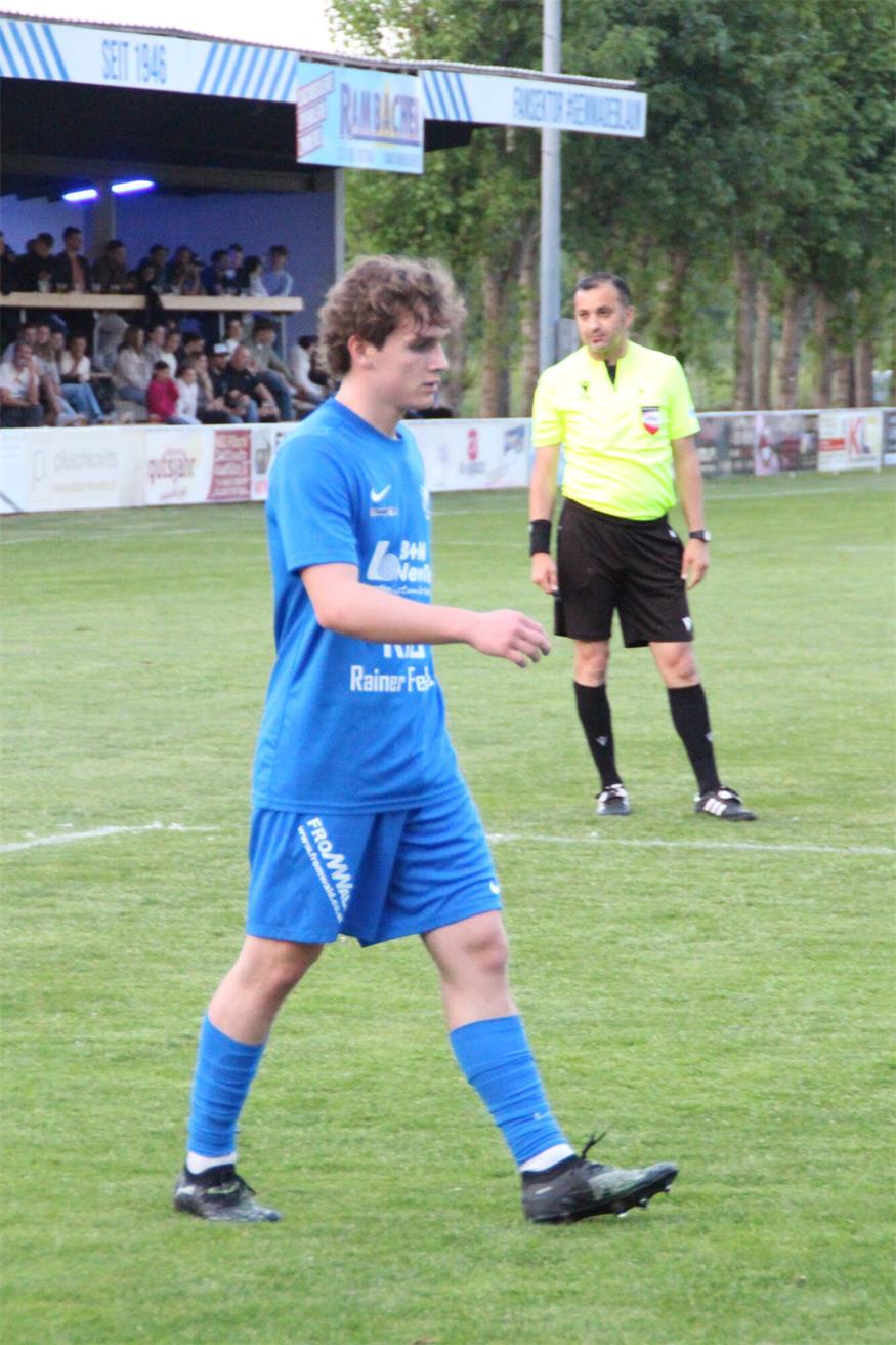 Die Leithaprodersdorfer Jungspunde hielten sich lang gut, verloren aber 0:2