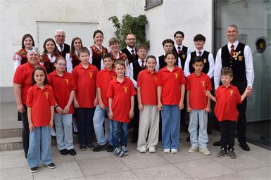Luden zum Frühlingskonzert. Die Musiker und Musikerinnen des Musikvereins Deutschkreutz.