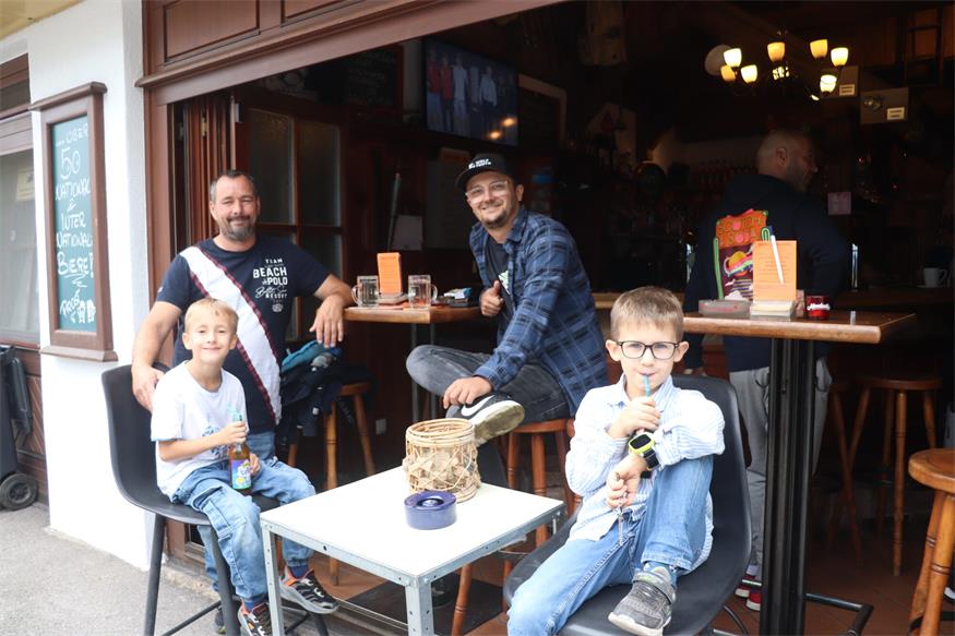 Neudörfler Dorffest: Hauptstraße verwandelte sich erneut in Festmeile
